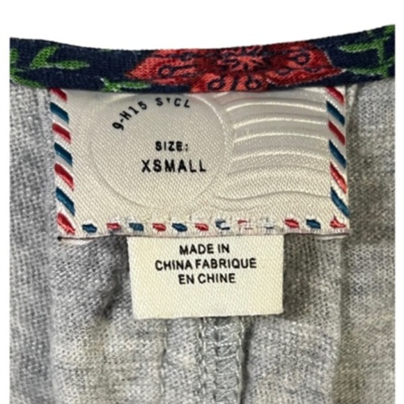 Anthropologie Womens Top XS Gray Floral Button Short Sleeve Boho Hi Lo Style - Picture 10 of 10